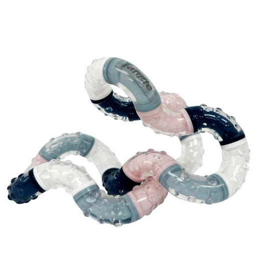 Rosa, blå och grå Tangle Relax Therapy – Ergonomiskt hjälpmedel för koncentration och sensorisk balans.