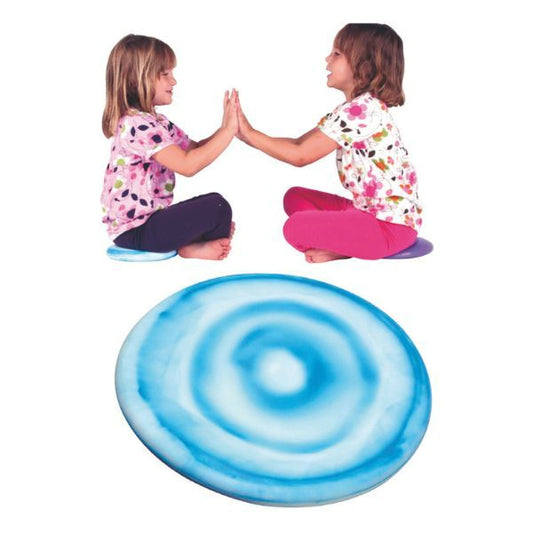 Blå sittkudde Bitty Bottom för barn, sensoriskt hjälpmedel som ger rörelse och fokus