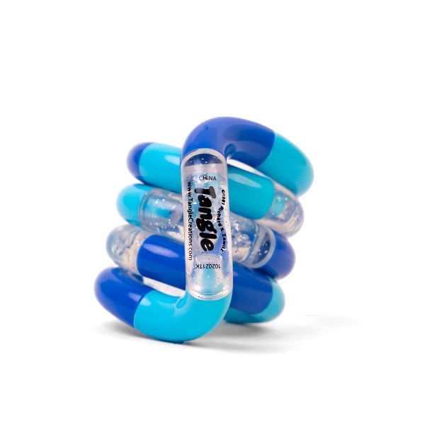 En sensorisk fidget-leksak i blå nyanser med genomskinliga detaljer. Perfekt för att minska stress och öka fokus.