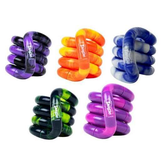 Ett set med olika färgställningar av den populära fidget-leksaken, perfekt för samlare och stresshantering.
