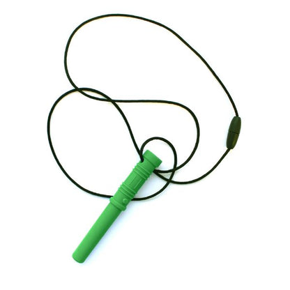 Bite Saber halsband i närbild, visar justerbart snöre och säkerhetsspänne