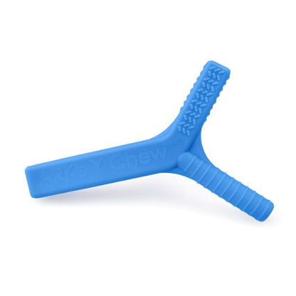 Blå Y-Chew i tre hårdhetsgrader, perfekt för oral stimulans.